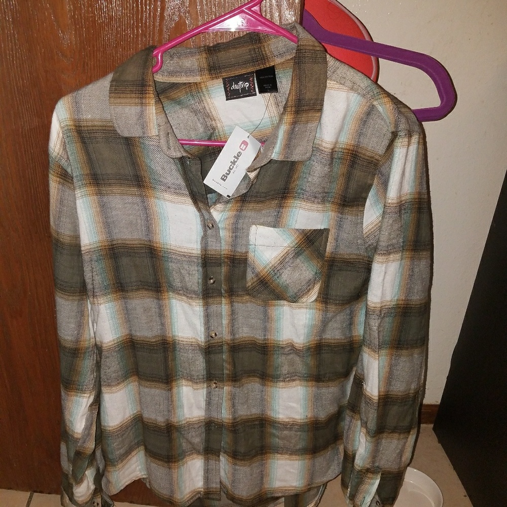 Buckle flannel shirt(willing to accept offers)